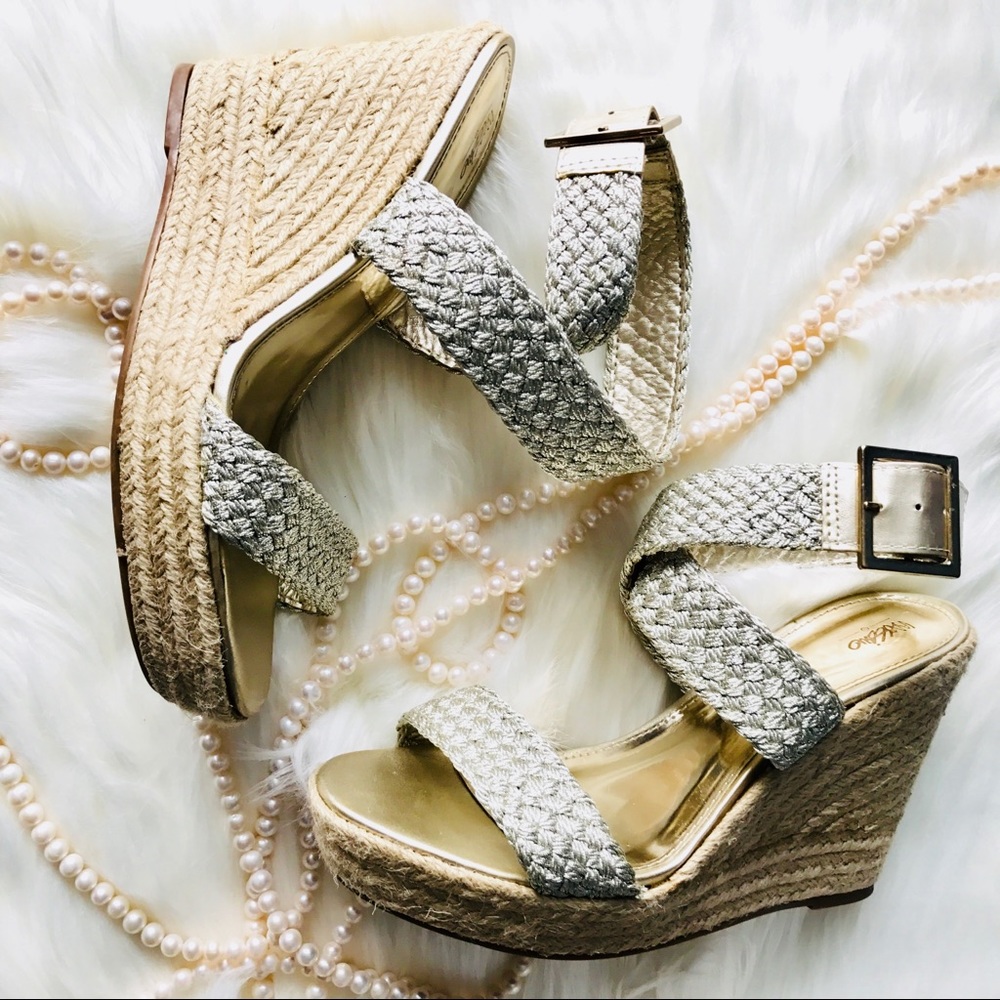 COPY - Gold Wedges